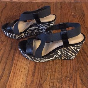 Tiger print platform sandals